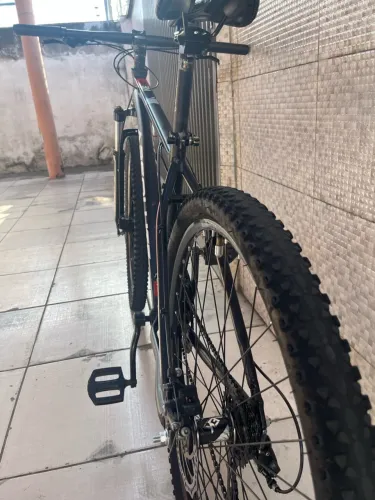 Bike aro 29 quadro 19 absolute.