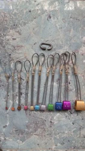 KIT ESCALADA. TREKKING: Jogo de Nuts/Freio ATC/Sapatilha Snake