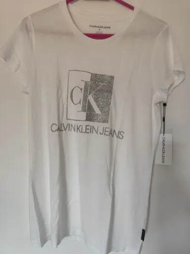 Camiseta feminina - M