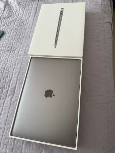 MACBOOK AIR M1-13? - super novo