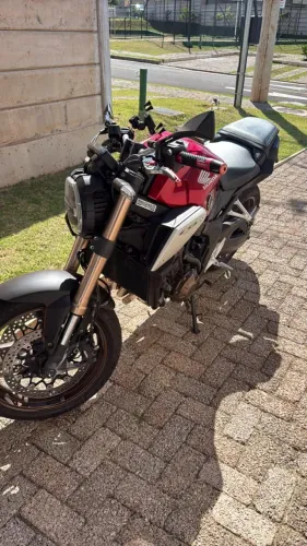HONDA CB 650R 2022/2022 - IMPECÁVEL | ABAIXO DA FIPE!