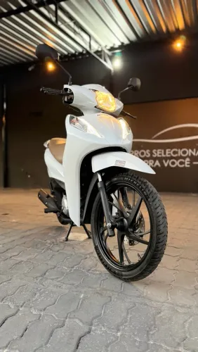 Honda Biz 125 EX/ 125 EX Flex 2025
