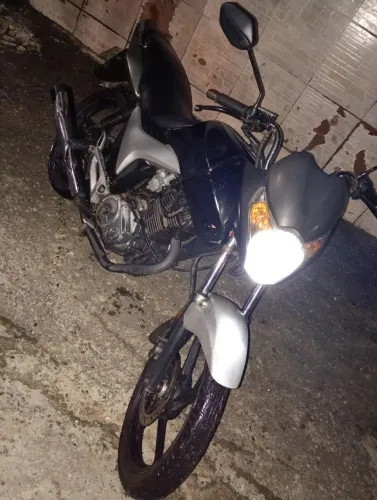 Troco Ou Vendo Shineray XY 150 Toda Em Dias