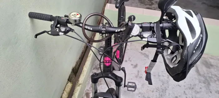 Bicicleta aro 29 feminina novinha novinha zero