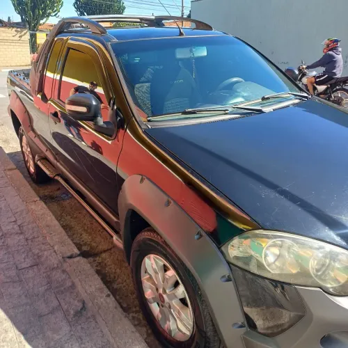 Fiat Strada Adventure 1.8/ 1.8 Locker Flex CE 2013