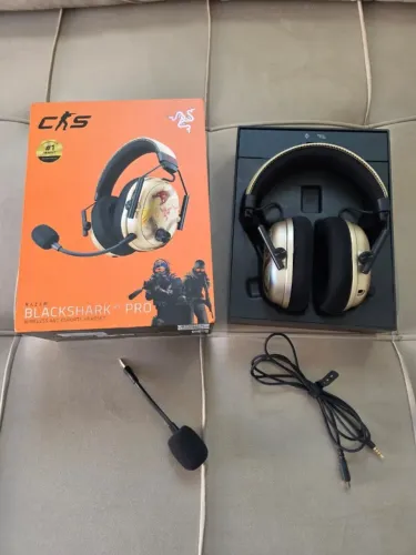 Headset Sem Fio Gamer Razer Blackshark V3 Pro, Edição Counter-Strike 2