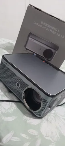 Projetor Lenovo L5 Android 9.0 (450ansi) * Aceito propostas *