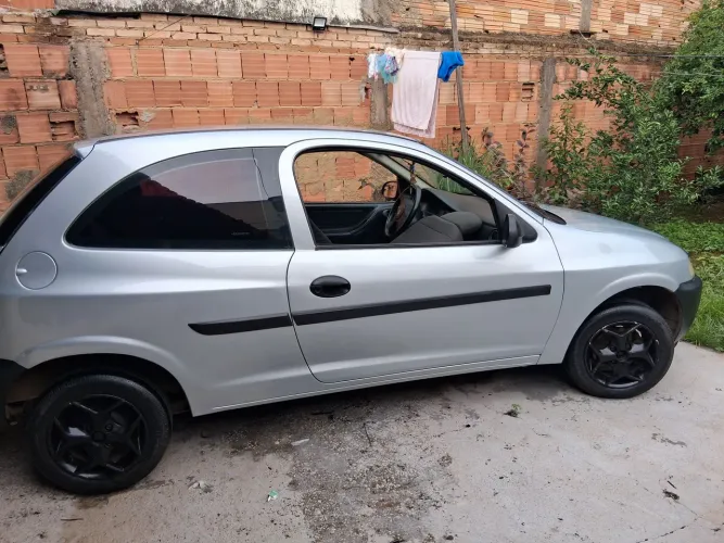 Chevrolet Celta Life 1.0 MPFI VHC 8V 3P 2005