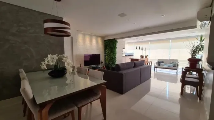 Lindo Apartamento 2 Dormitórios com Suíte e 2 Vagas no Jaguaré - São Paulo