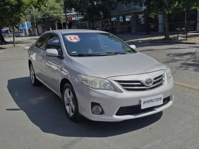 Toyota Corolla GLI 1.8 Flex 16V Aut. 2014