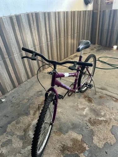 Bicicleta bem conservada