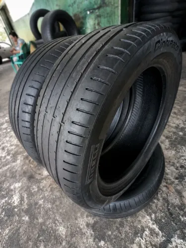 Pneus semi-novos e novos 