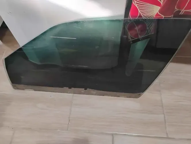 Vidro janela porta diantera gol g4
