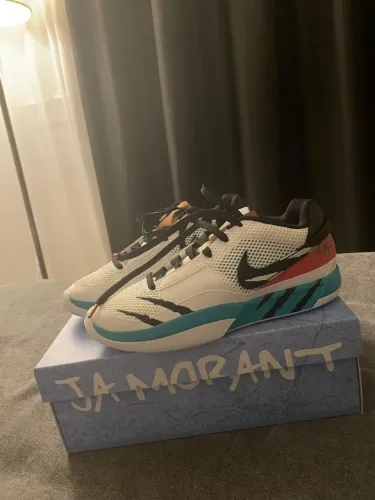 Tênis de basquete JA MORANT 1