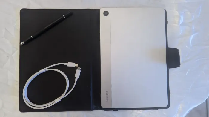 Samsung Galaxy Tab A9+ (SM-X210) | 128 GB | 8 GB RAM | Excelente Estado