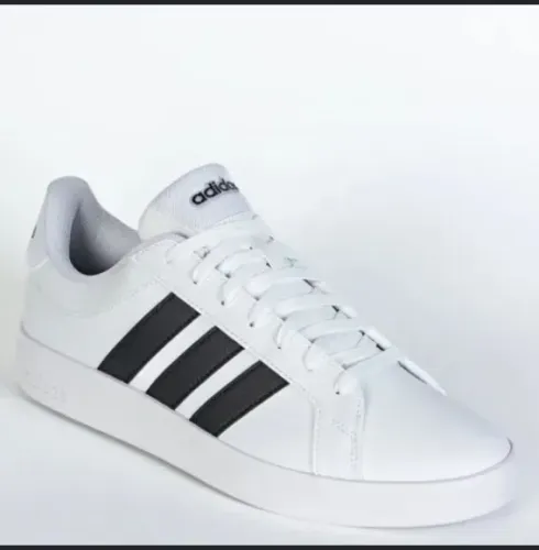 Tênis Adidas grand court