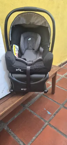 BEBÊ CONFORTO JOIE GEMM COM 2 BASES ISOFIX