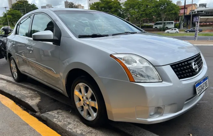 Nissan Sentra 2.0/ 2.0 Flex Fuel 16V Aut. 2009