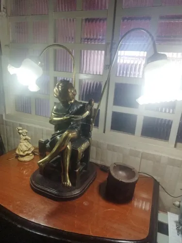 Luminária em bronze