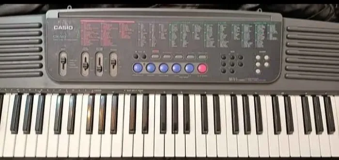 Teclado Casio ctk 500