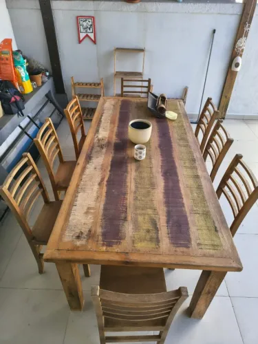 Mesa de jantar madeira rústica 8 lugares