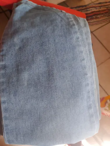 Vendo esse lote de Calças Masculina usada para trabalhar com numeçao/ 40/42/44/46/50/52/