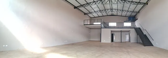 Vendo ou alugo galpão