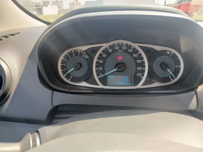 Ford KA 1.0 Se/se Plus Tivct Flex 5P 2015