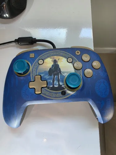 Controle Nintendo Switch Pro Zelda com fio