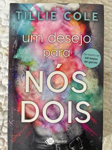 Livro um desejo para nós dois