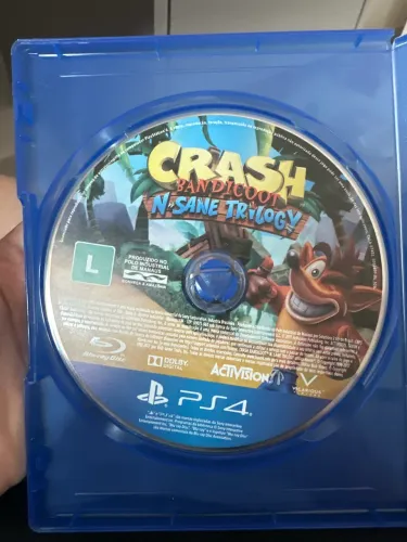Jogo de ps4: crash 