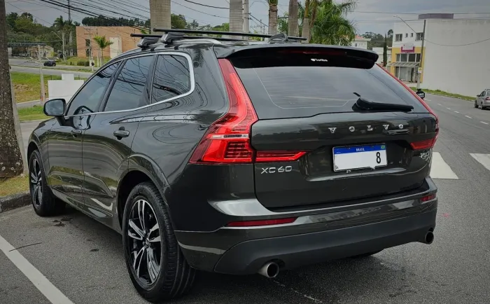 Volvo XC 60 T-5 Momentum 2.0 254cv AWD 5P 2019