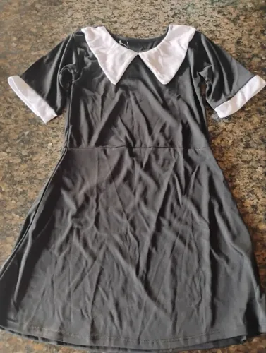 Vestido Infantil Wandinha Addams