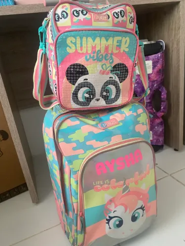 Mochila com lancheira puket