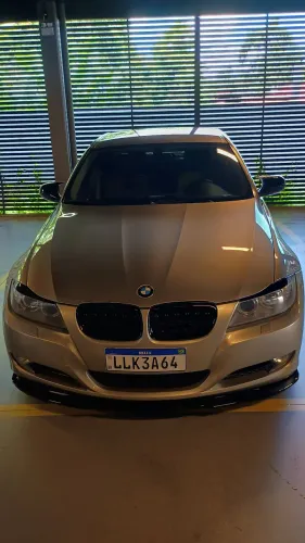 BMW 320I A 2011
