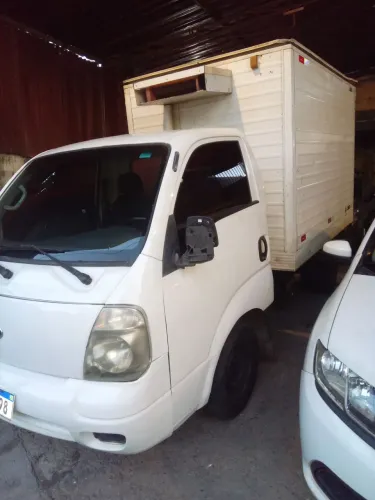 Kia Motors Bongo K-2700 2.7 4x2/4x4 Diesel 2008