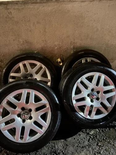Rodas de liga leve aro 15