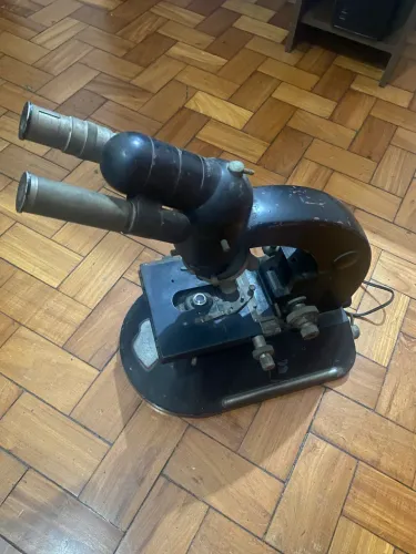 Microscópio Reichert