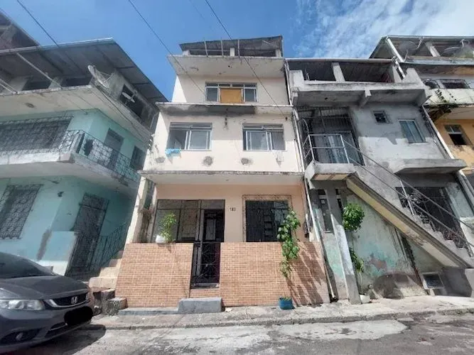 Casa na Capelinha em Salvador/BA