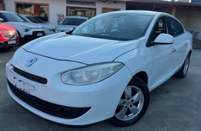 Renault Fluence Sed. Dynamique 2.0 16V Flex Aut. 2014