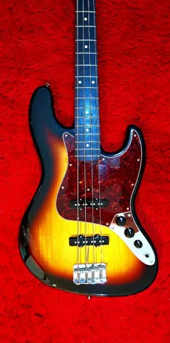 BAIXO FENDER - JB - TRADITIONAL II 60'S - MADE IN JAPAN - ANO 2023