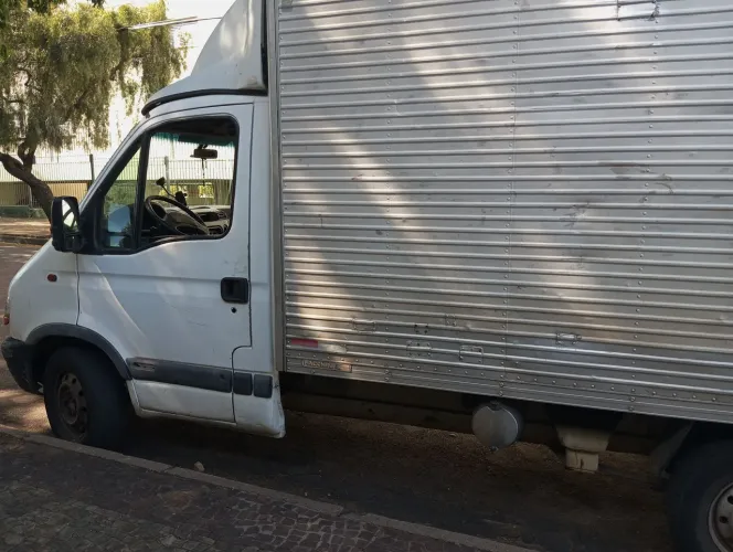 Renault Master 2.8 DTI Chassi 114cv Diesel 2004
