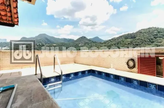 Cobertura com Terraço, Piscina e Vista Panorâmica na Gávea!