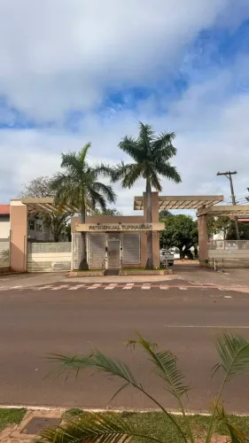 Apartamento com 2 quartos e Armários - Res. Tupinambás