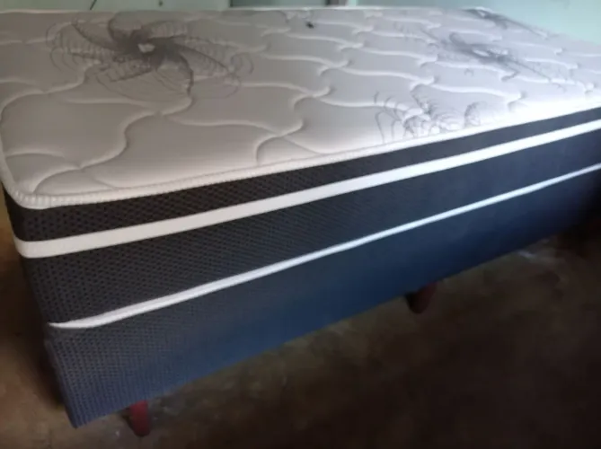Cama Box Solteiro Safira Polar + Colchão - Ótimo Estado