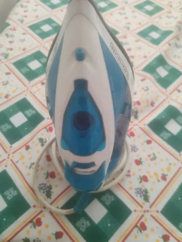 Ferro de passar roupas a vapor