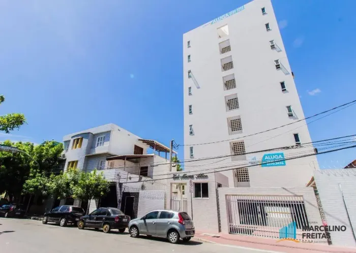 Apartamento com 3 dormitórios para alugar, 80 m² por R$ 1.900,00/mês - Centro - Fortaleza/