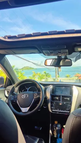 Toyota Yaris XLS Connect 1.5 Flex 16V 5P AUT 2022