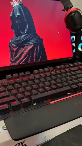Teclado Gamer HyperX Alloy MKW100 - Switch Red