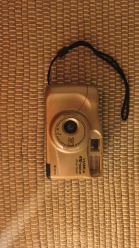 Câmera de rolo retro y2k